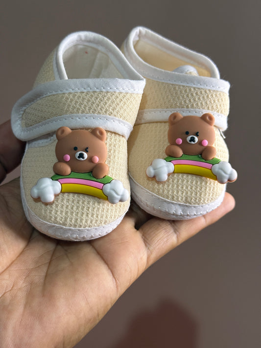 Baby shoes o size - for new borns k25 0574