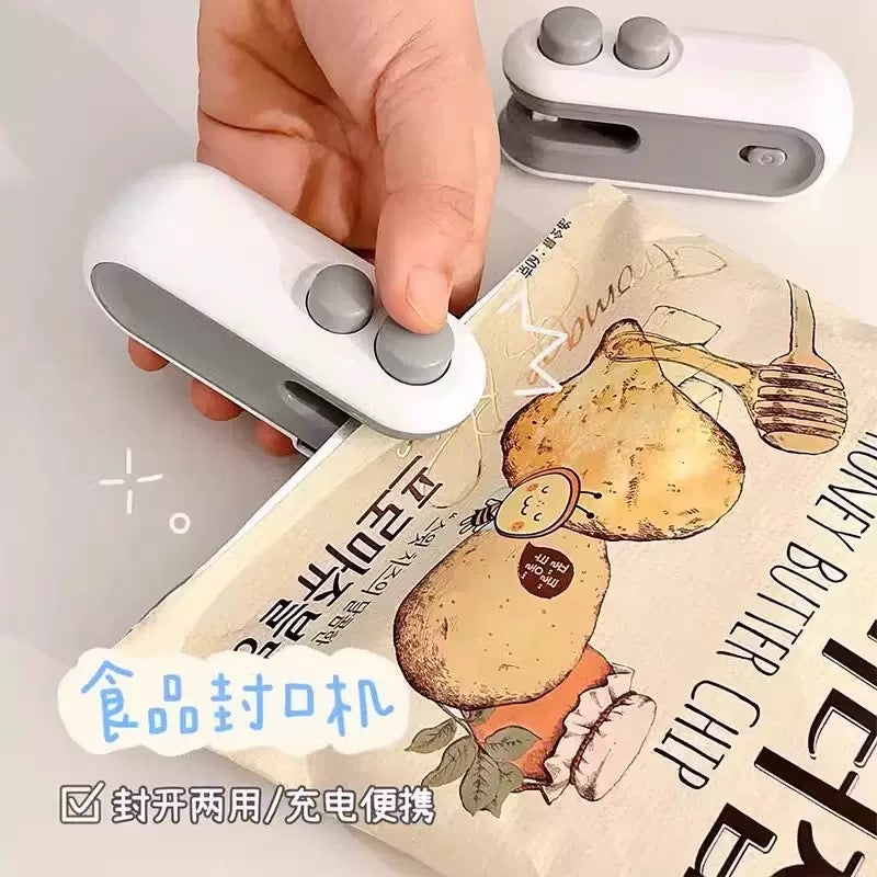 Portable sealing machine