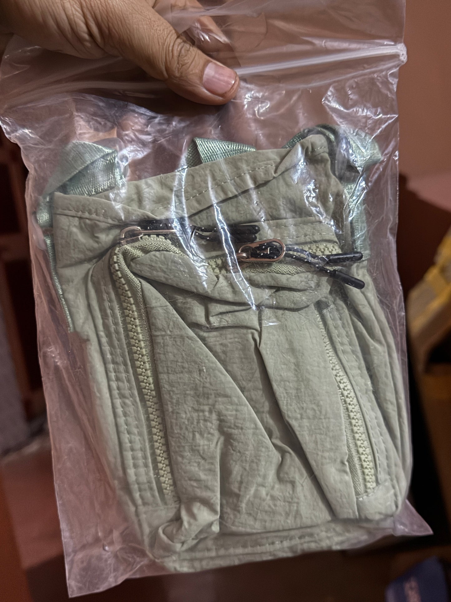 Sling bag premium