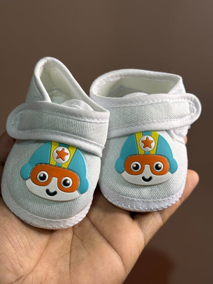 Baby shoes o size - for new borns  k25 0574