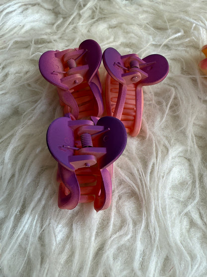 Korean mat hair claw  (pack of 4 )