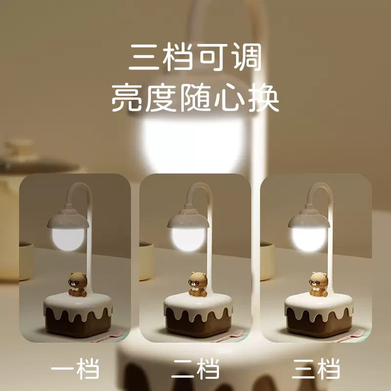Bear cake desk lamp