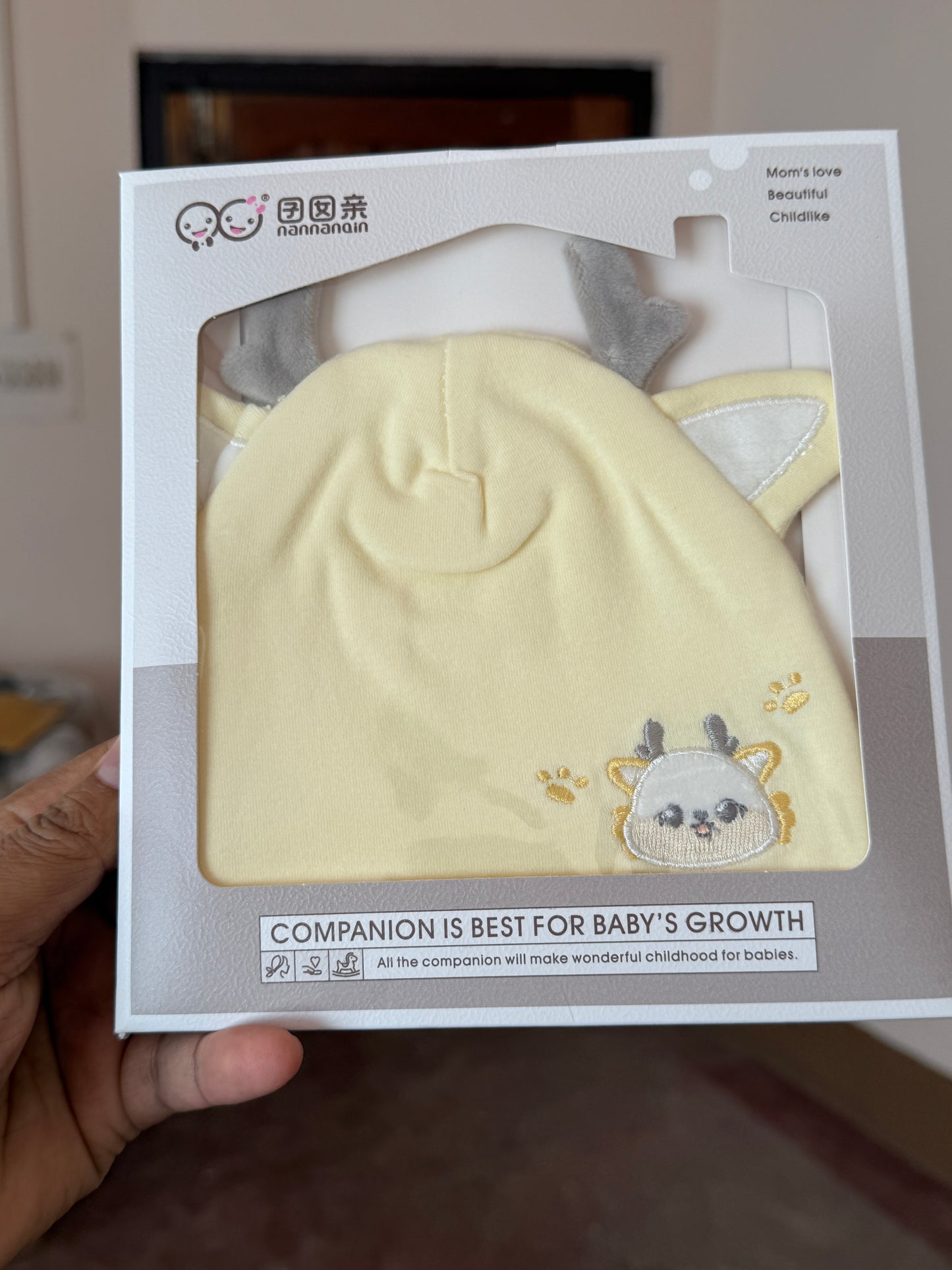 Stretchable baby cap