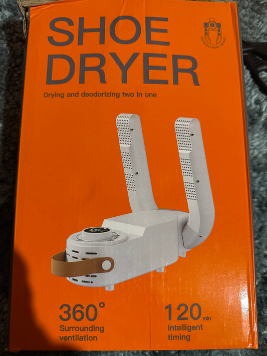 Shoe dryer