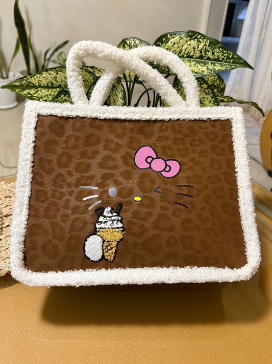 Winter bag kitty print