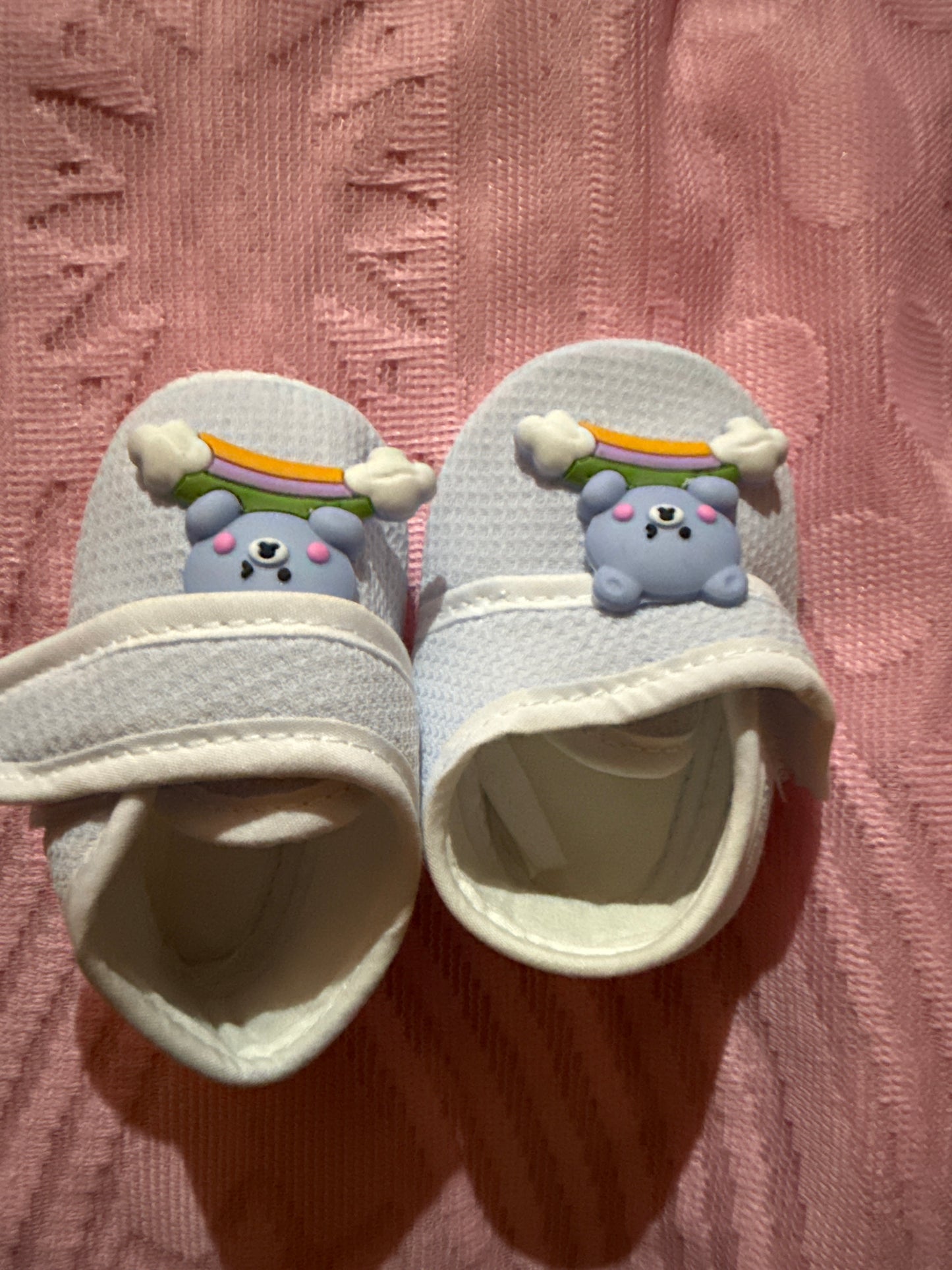 Baby shoes o size - for new borns  k25 0574