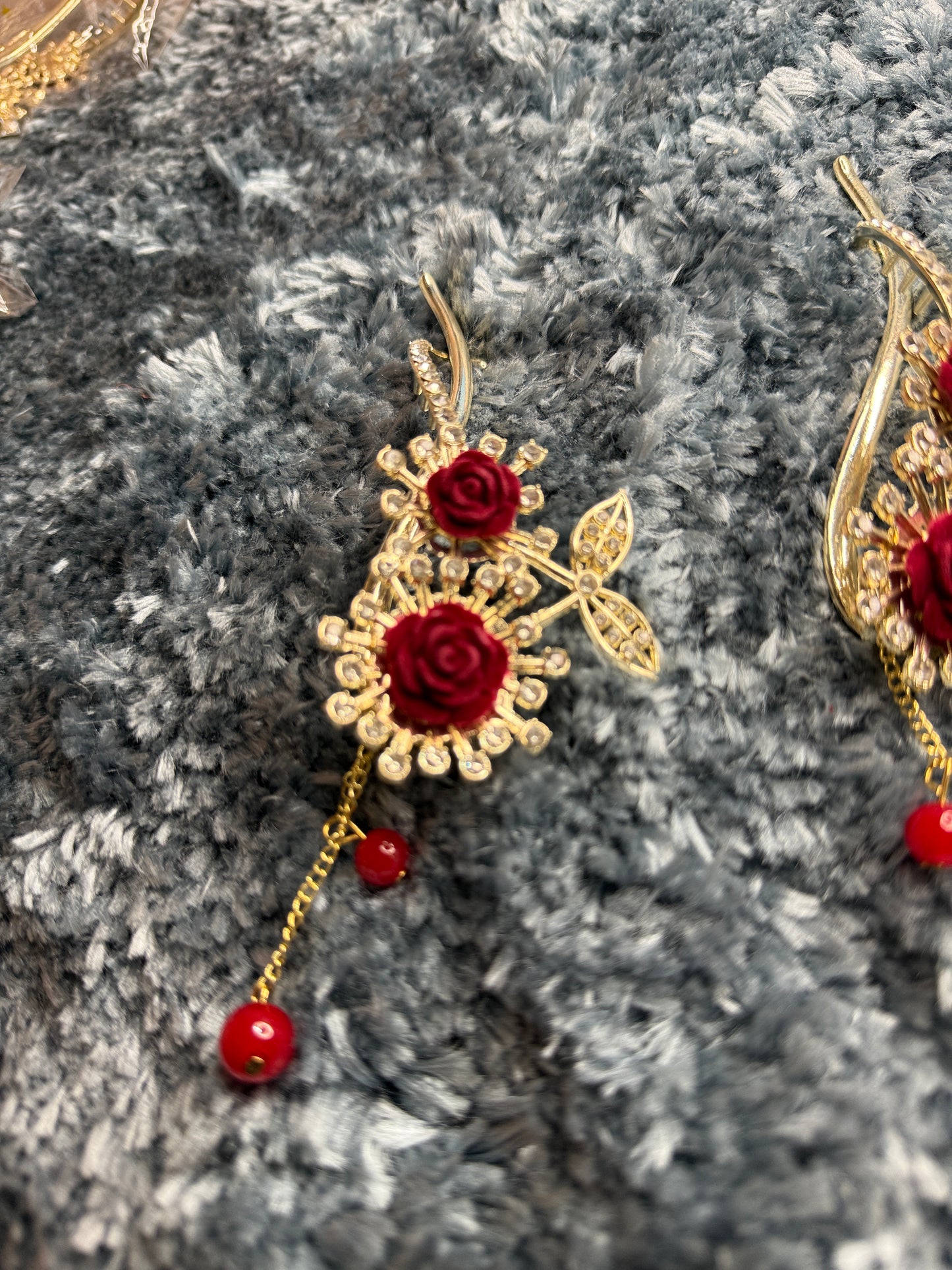 Vs global picks Rose Hair Clips