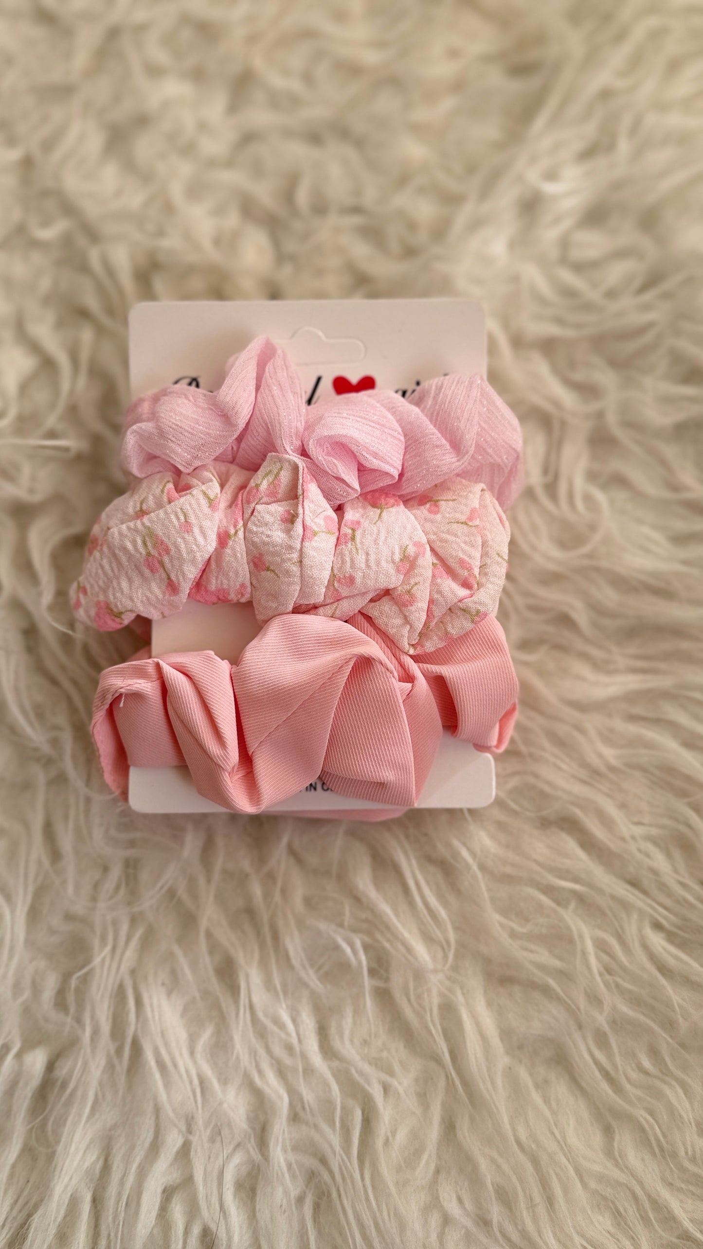 Scrunchies (3 pieces 1 set )