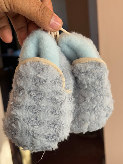Baby velvet booties