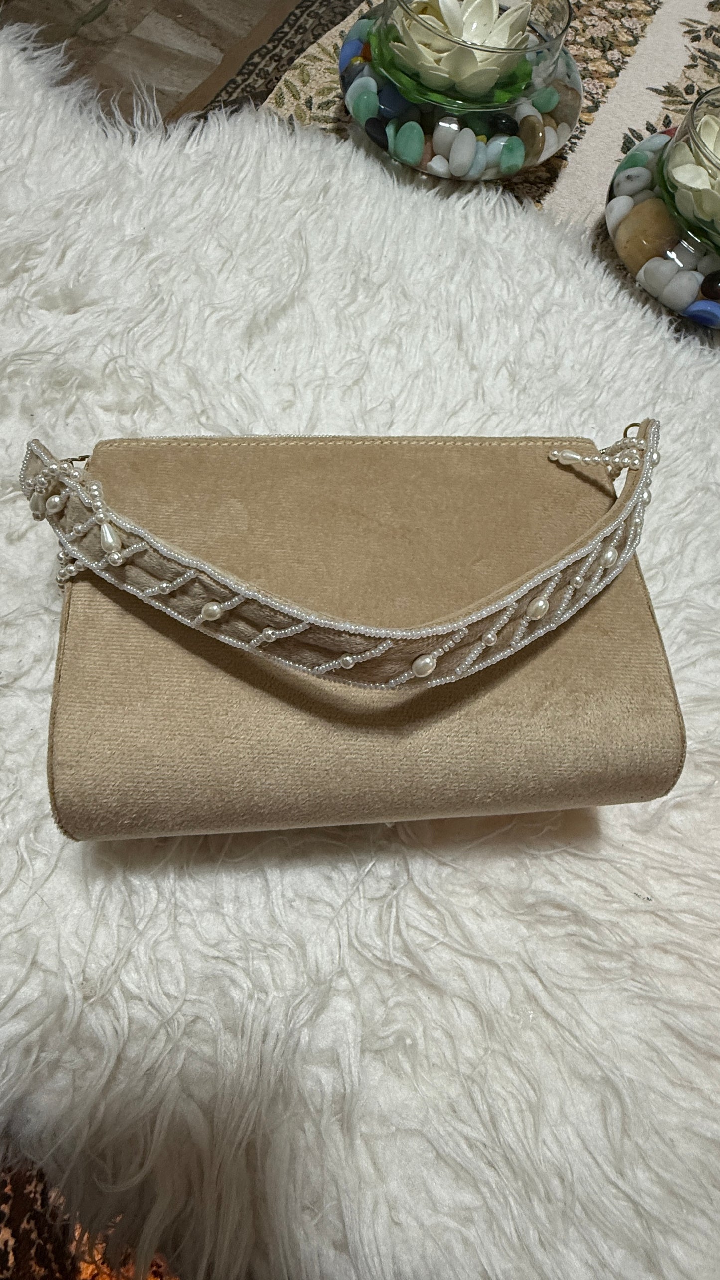 Hand and / sling bag