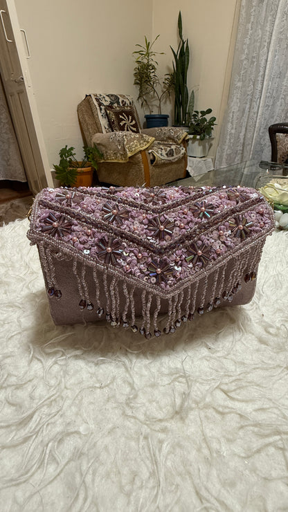 Hand and / sling bag