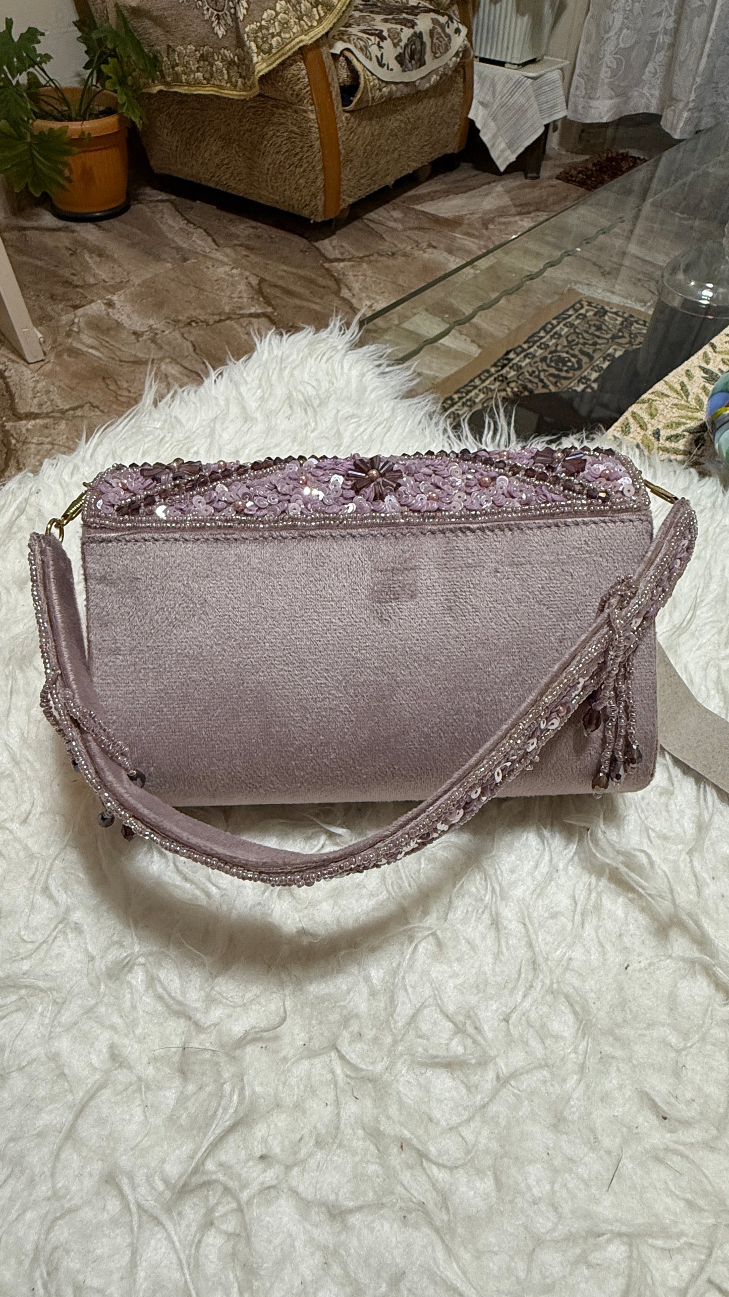 Hand and / sling bag