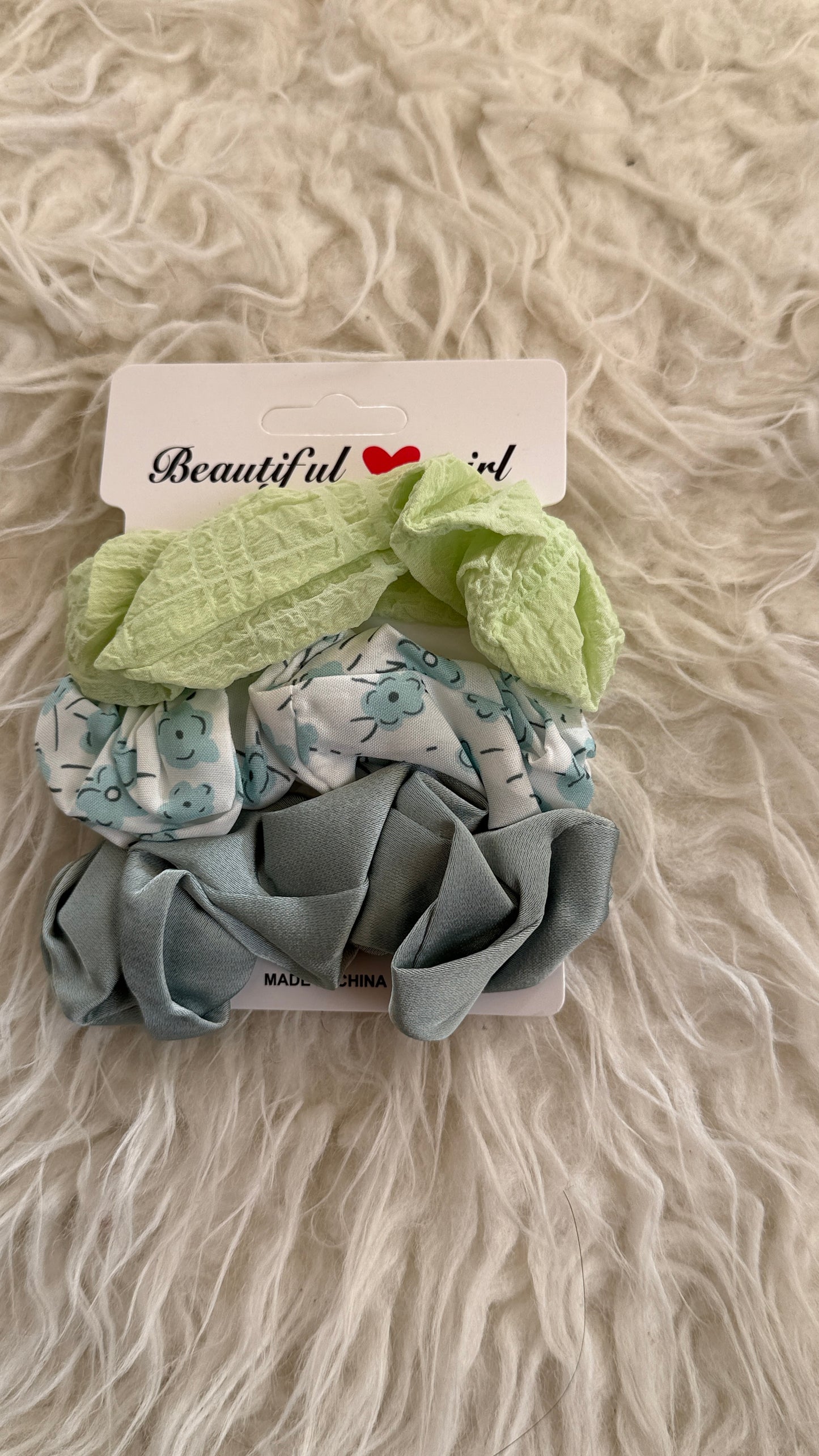 Scrunchies (3 pieces 1 set )