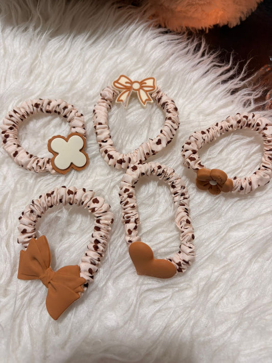 bow flower 5-plece set
rubberband