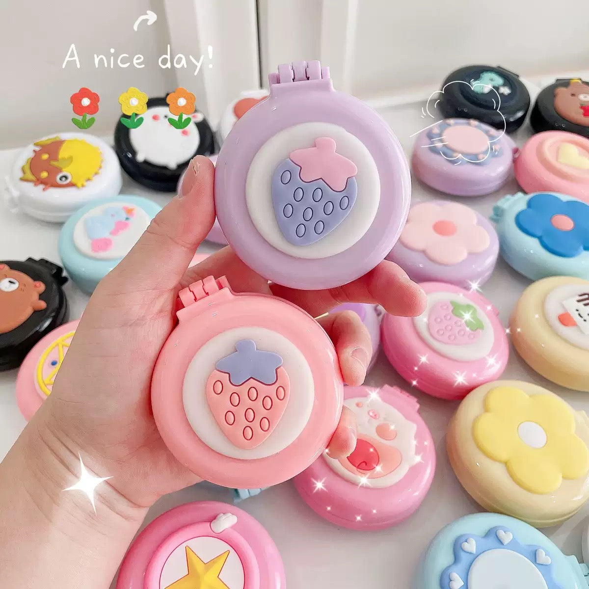 Cartoon Printed Mini Mirror Comb